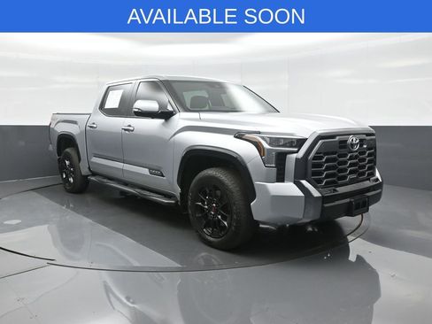 Used 2024 Toyota Tundra Platinum w/ TRD Off-Road Package AWD/4WD image 1