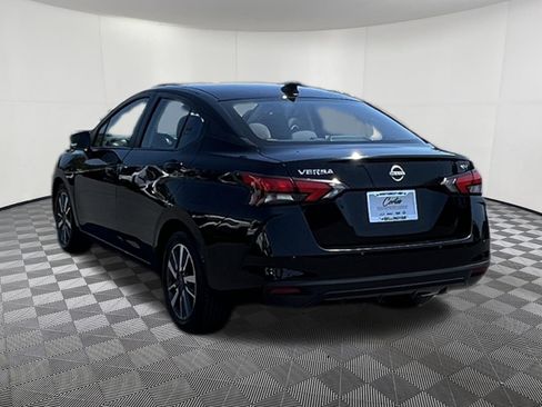 Used 2024 Nissan Versa SV FWD image 4