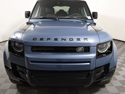 New 2026 Land Rover Defender 110 X-Dynamic SE AWD/4WD image 10