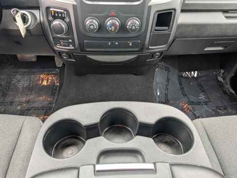 Used 2022 RAM 1500 Warlock AWD/4WD image 19