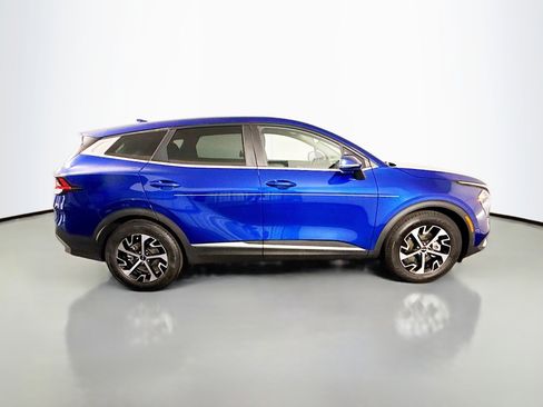 Used 2023 Kia Sportage EX FWD image 11