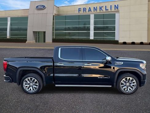 Used 2025 GMC Sierra 1500 Denali w/ Denali Reserve Package AWD/4WD image 8