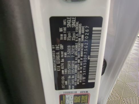 Certified 2025 Kia Sportage SX image 48