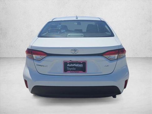 Used 2024 Toyota Corolla LE FWD image 7