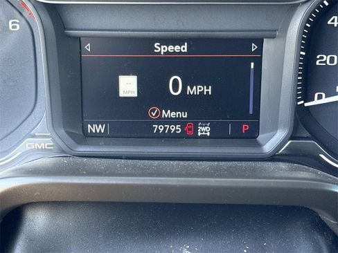 Used 2021 GMC Sierra 1500 SLT image 15