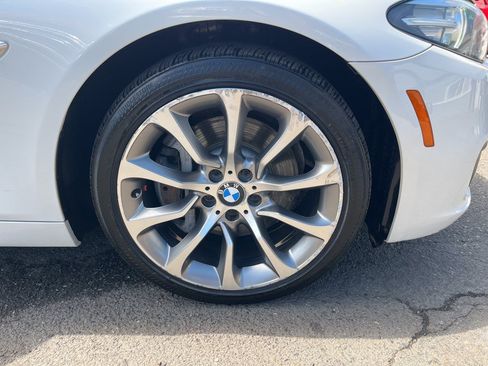 Used 2016 BMW 535i xDrive Sedan AWD/4WD image 26