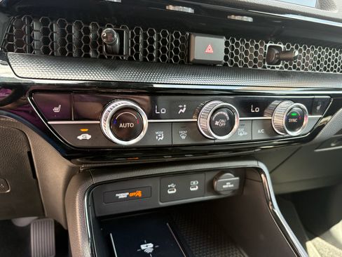 Certified 2026 Honda CR-V Sport Touring image 21