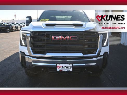 New 2026 GMC Sierra 2500 Pro image 12