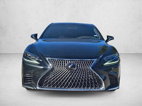 Used 2018 Lexus LS 500 image 2