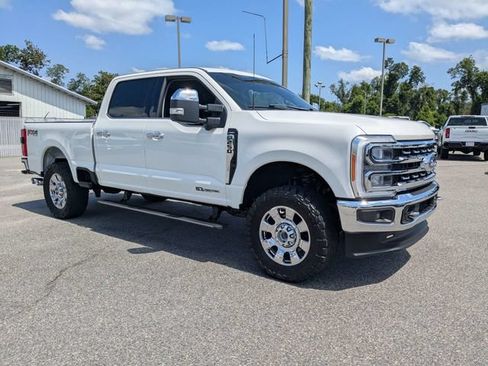 Used 2023 Ford F250 Lariat w/ Chrome Package AWD/4WD image 2