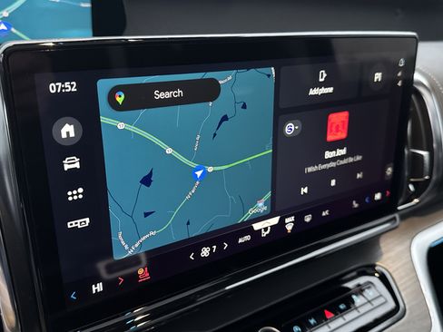 New 2025 Ford Expedition Platinum w/ Driver's Package image 28