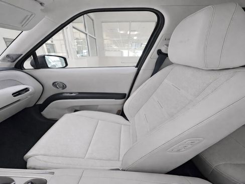 New 2026 Hyundai Palisade Calligraphy AWD/4WD image 8