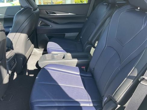 Certified 2026 INFINITI QX60 Sport w/ Dark Cargo Package AWD/4WD image 12