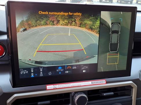 New 2025 Toyota Tacoma TRD Off-Road image 13