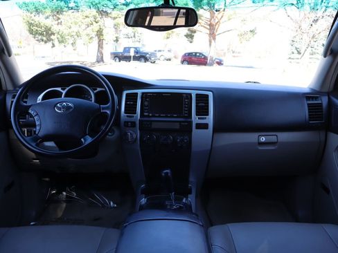 Used 2003 Toyota 4Runner Limited image 16