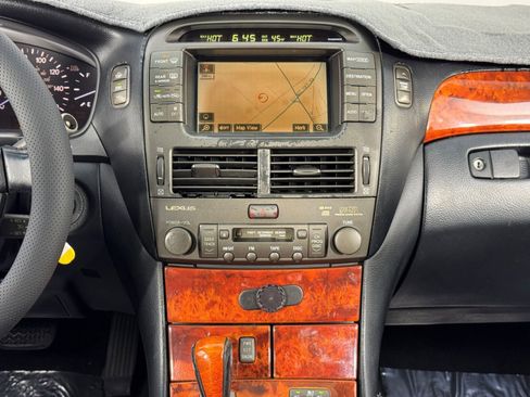 Used 2005 Lexus LS 430 image 21