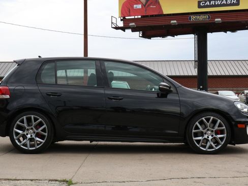 Used 2013 Volkswagen Golf 4-Door FWD image 8