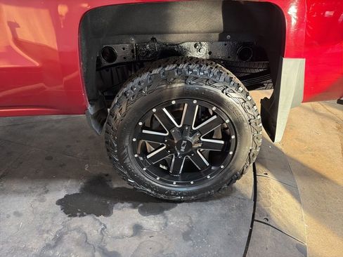 Used 2018 Chevrolet Silverado 2500 LTZ w/ Duramax Plus Package image 35