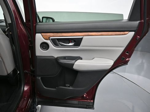 Used 2017 Honda CR-V Touring image 38