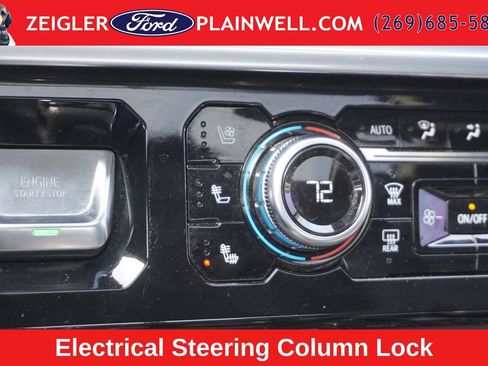 Used 2022 GMC Sierra 1500 Denali w/ Denali Reserve Package AWD/4WD image 23