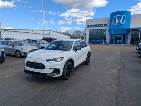 New 2026 Honda HR-V Sport image 7