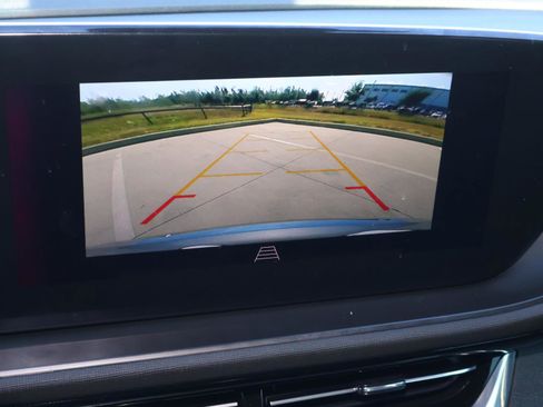 Used 2025 Buick Envista Avenir image 31