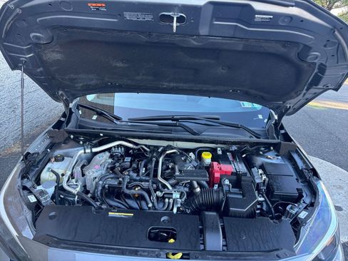 Used 2025 Nissan Sentra SV image 32