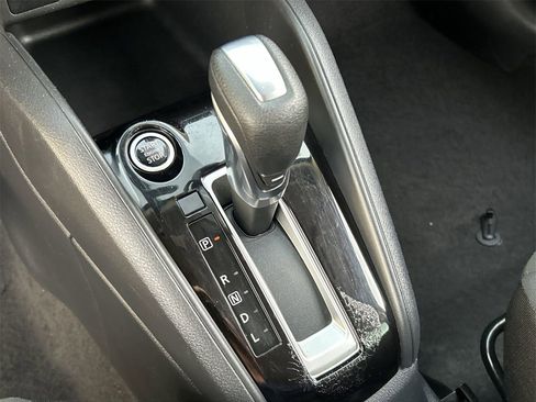 Used 2021 Nissan Kicks S image 26