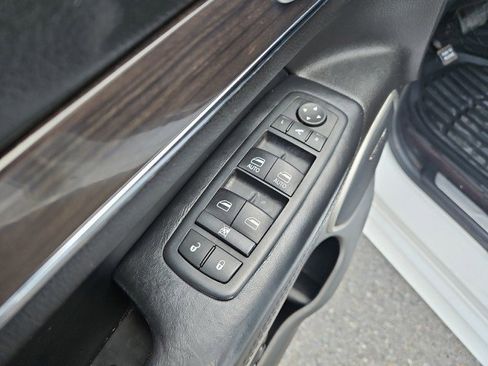 Used 2016 Jeep Grand Cherokee High Altitude image 10