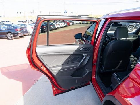 Used 2024 Volkswagen Tiguan SEL R-Line image 12