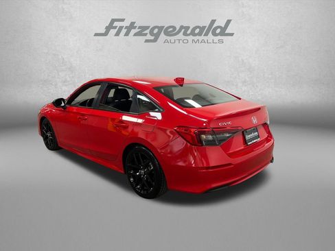 Used 2024 Honda Civic Sport image 3