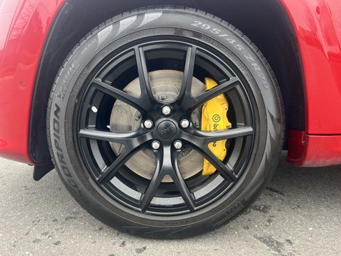 Used 2021 Jeep Grand Cherokee Trackhawk w/ Trailer Tow Group IV image 13