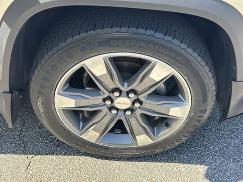 Used 2017 GMC Acadia SLT w/ LPO, Protection Package AWD/4WD image 12