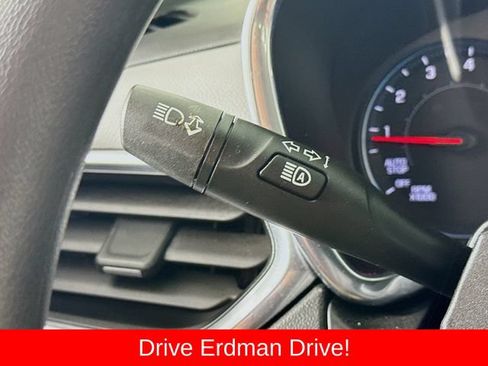 Used 2022 Chevrolet Equinox LT AWD/4WD image 15
