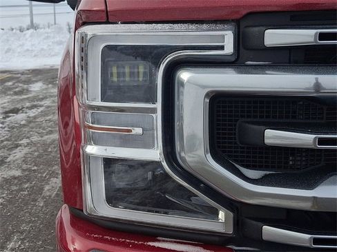 Used 2022 Ford F250 Platinum image 9