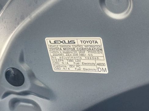 Used 2024 Lexus RZ 300e Premium w/ Technology Package FWD image 28