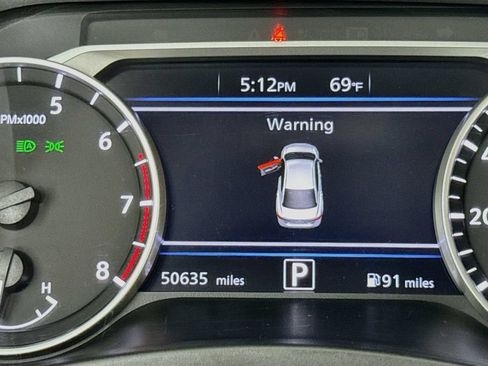 Used 2024 Nissan Sentra SV FWD image 21