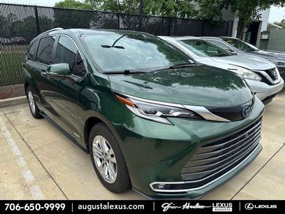 Used 2021 Toyota Sienna Platinum