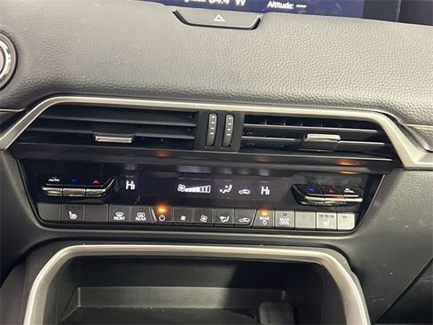 Used 2025 MAZDA CX-90 3.3 Turbo w/ Preferred Package image 15