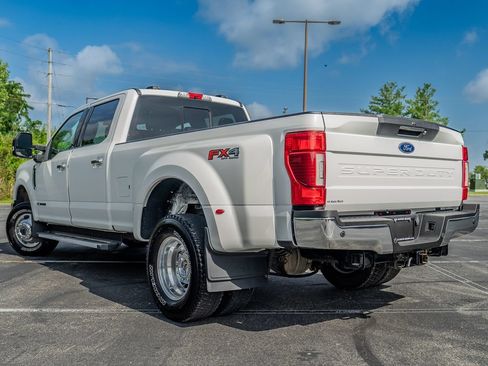 Used 2021 Ford F350 Lariat w/ Lariat Ultimate Package AWD/4WD image 6