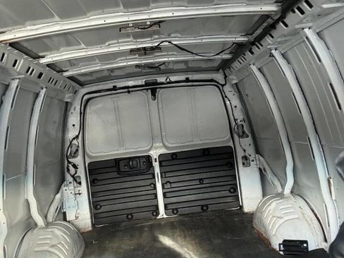 Used 2020 Chevrolet Express 2500 w/ Driver Convenience Package image 18