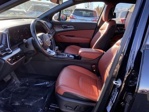 Certified 2023 Kia Sportage SX image 4