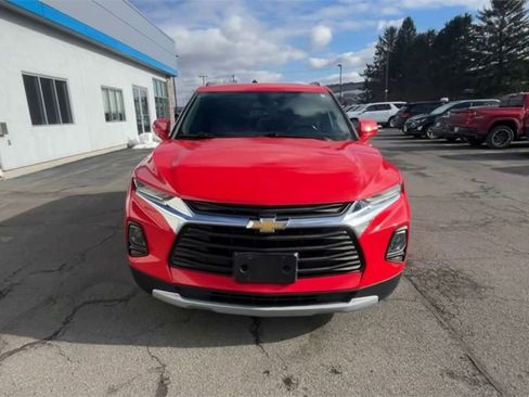 Used 2019 Chevrolet Blazer LT image 3