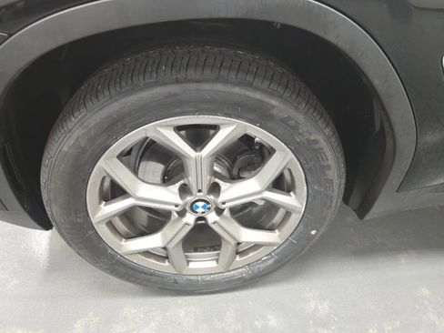 Used 2021 BMW X3 xDrive30i w/ Premium Package image 23