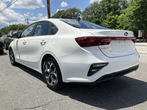 Used 2020 Kia Forte LXS FWD image 7