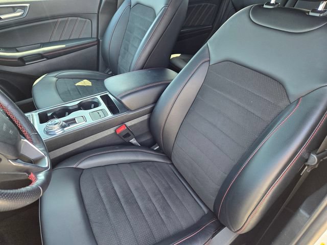 Used 2022 Ford Edge ST-Line AWD/4WD image 13