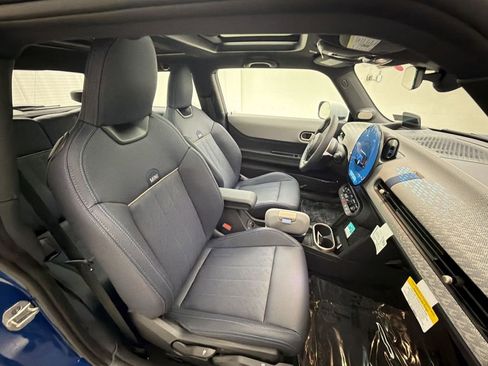 New 2026 MINI Cooper 2-Door Hardtop image 27