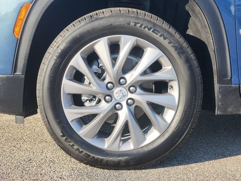 Used 2026 Buick Enclave Preferred w/ Power Package FWD image 7
