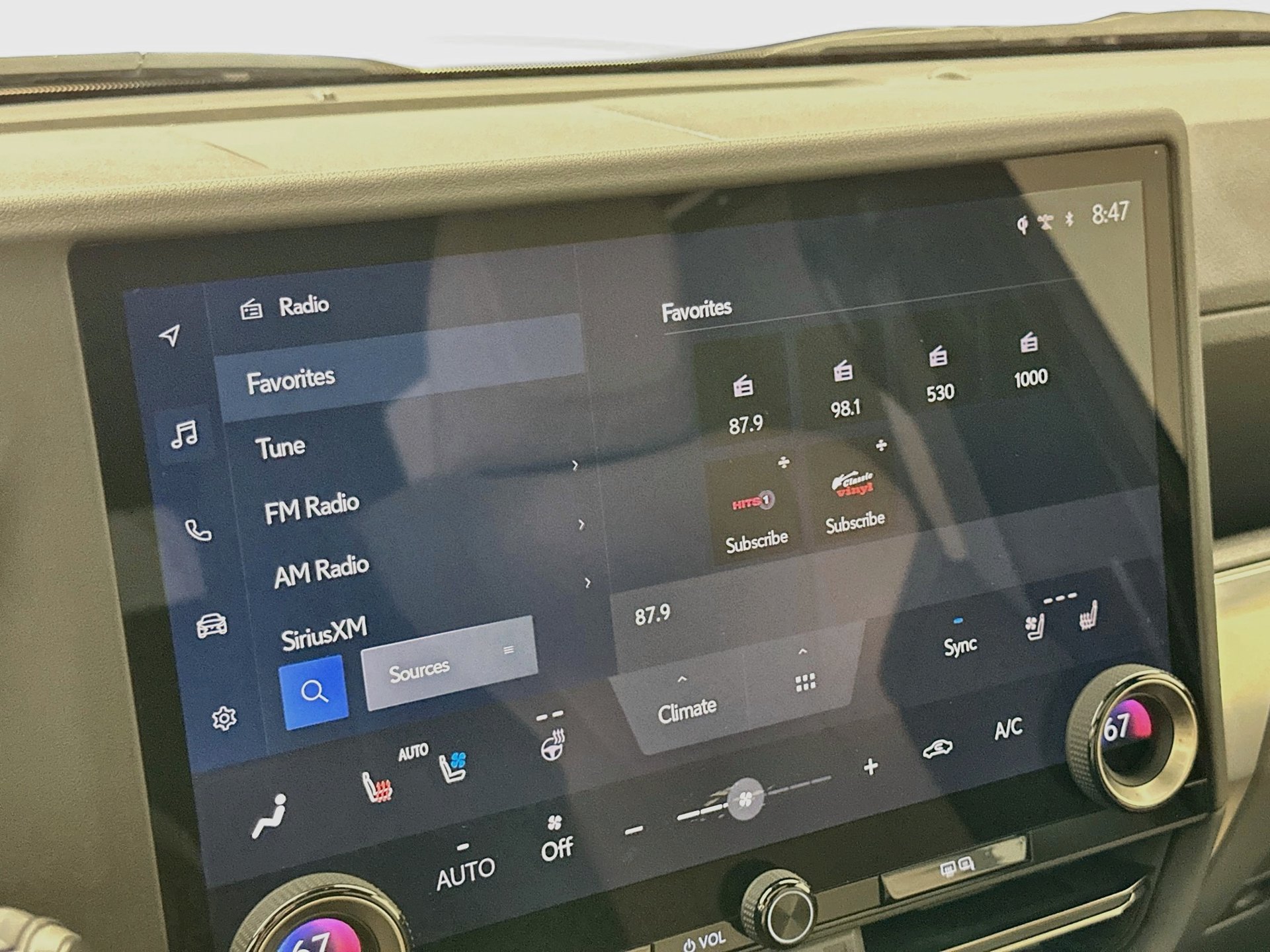 Used 2024 Lexus GX 550 AWD/4WD image 16
