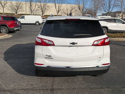 Used 2021 Chevrolet Equinox LT image 8